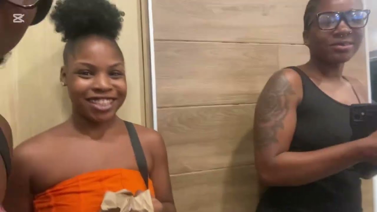 ❤️welcome to a night vlog/kfc/b Burger King/🍒🍎