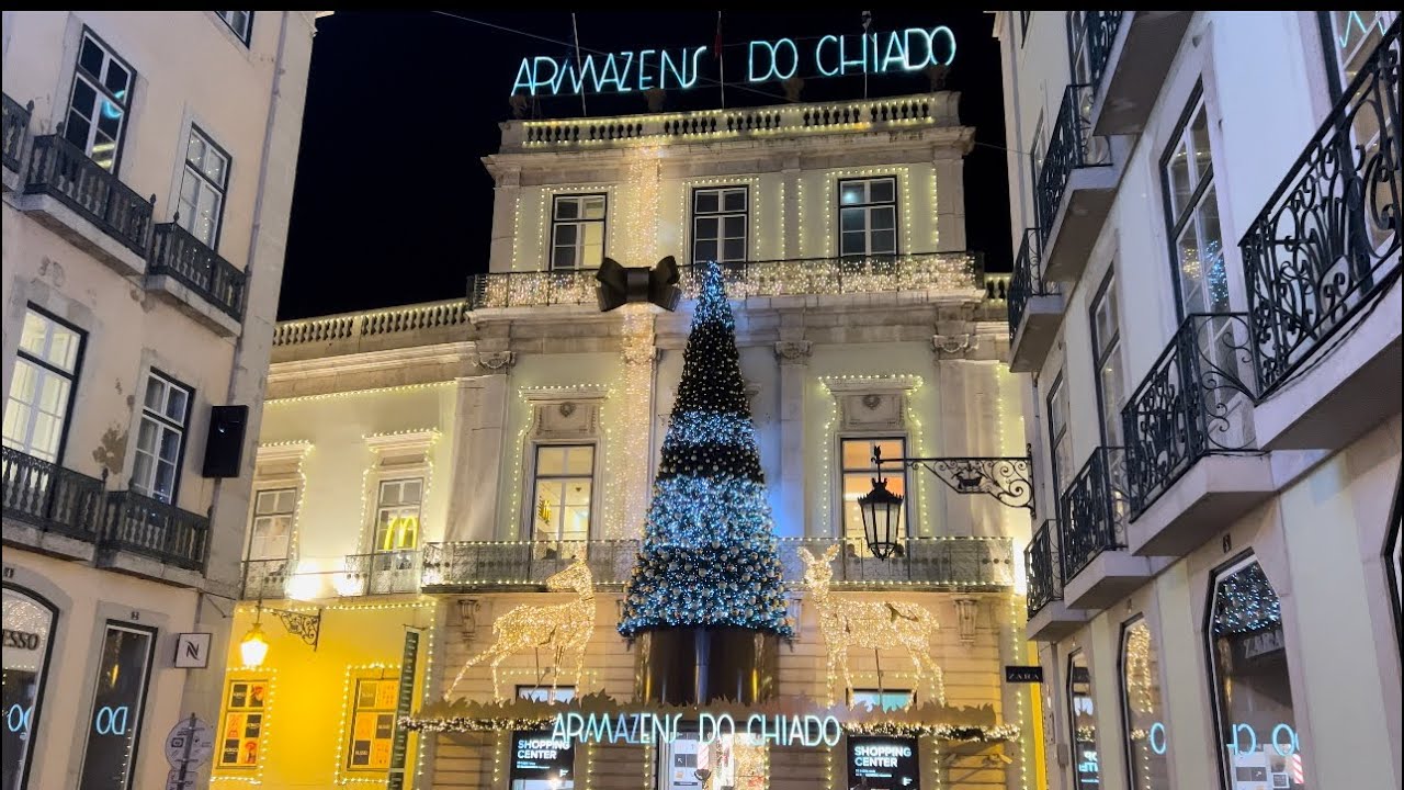 Armazens do Chiado - Christmas lights and song - Lisbon Portugal