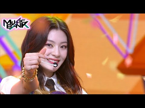 STAYC(스테이씨) - STEREOTYPE(색안경) (Music Bank) l KBS WORLD TV 210917