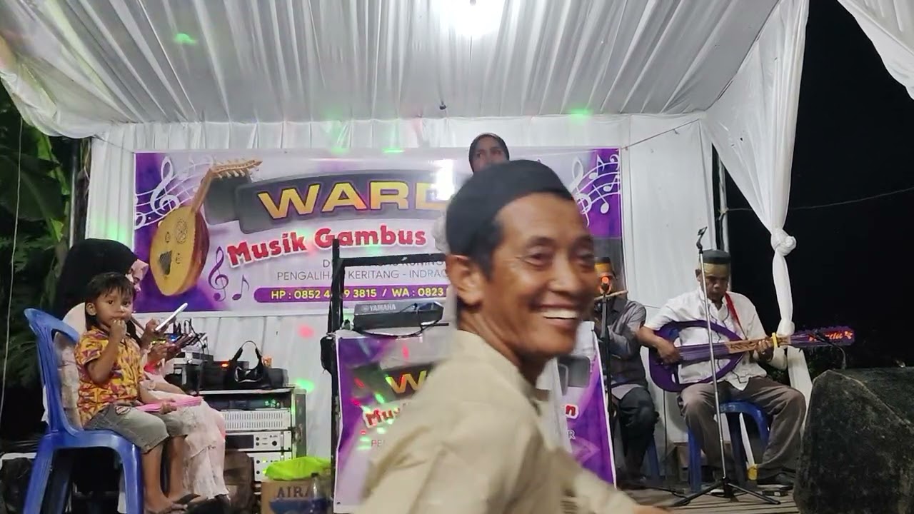 ADA ADAMMU VOCAL YULI ERNANI