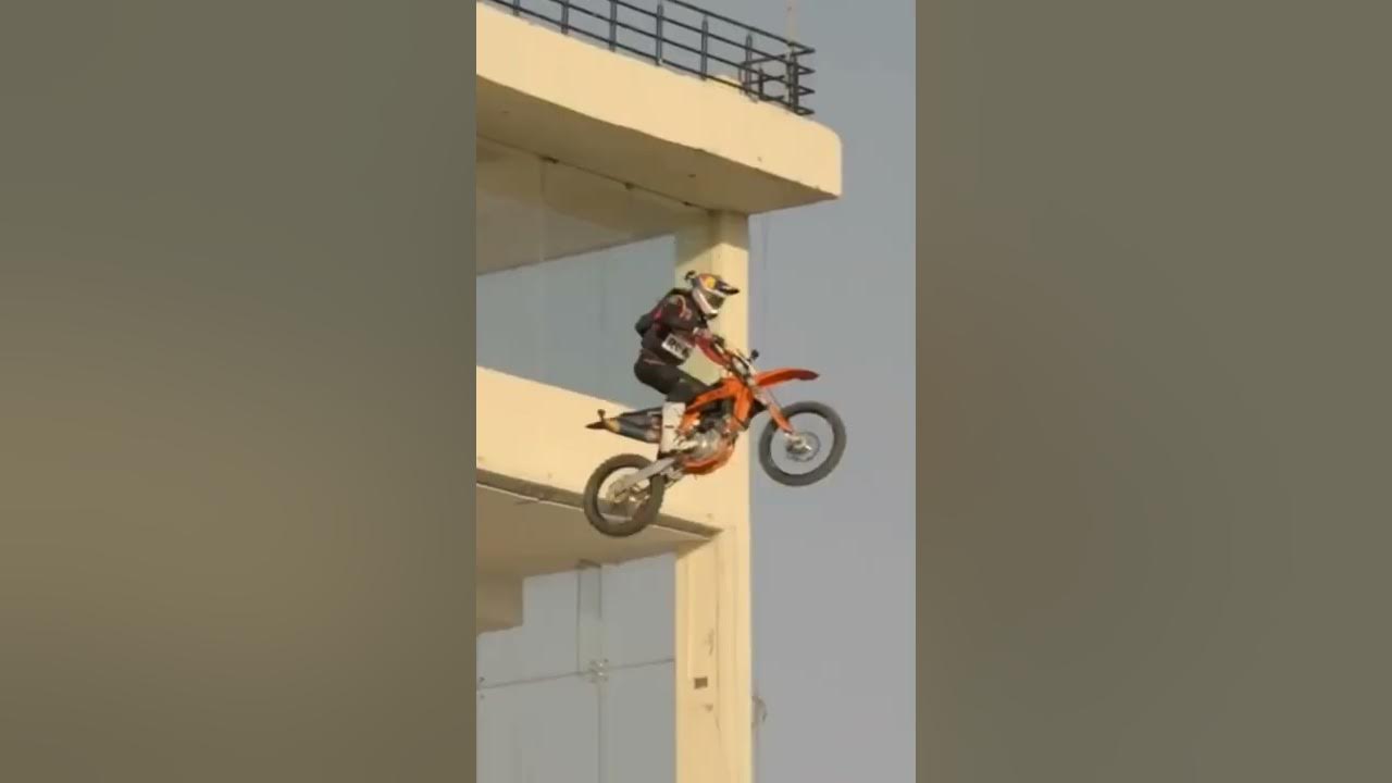 Extreme jump on Dirt Bike 😳 || High jump challenge jump stepped up || 🤩🤩