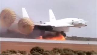 Emergency landing and fire XB70 Valkyrie