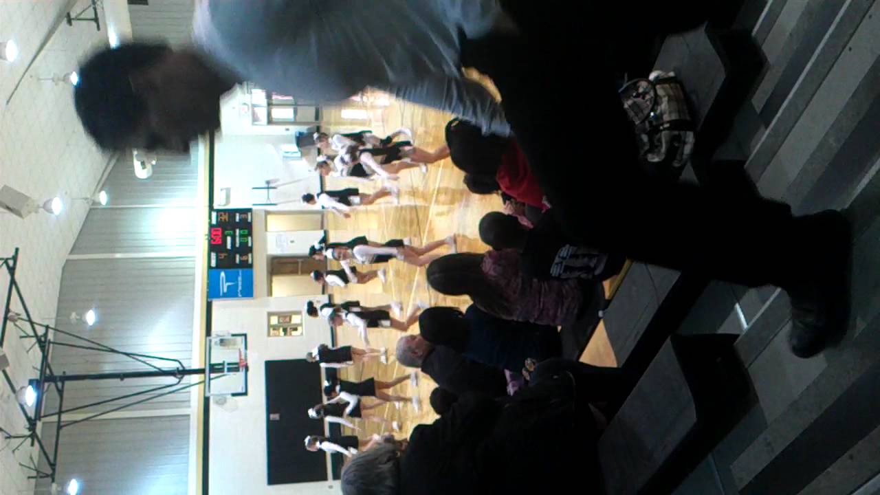 Calhoun Middle School basketball cheerleaders ( YouTube