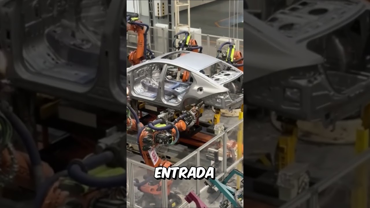 Así son las fábricas de coches que trabajan todo el día si humanos 