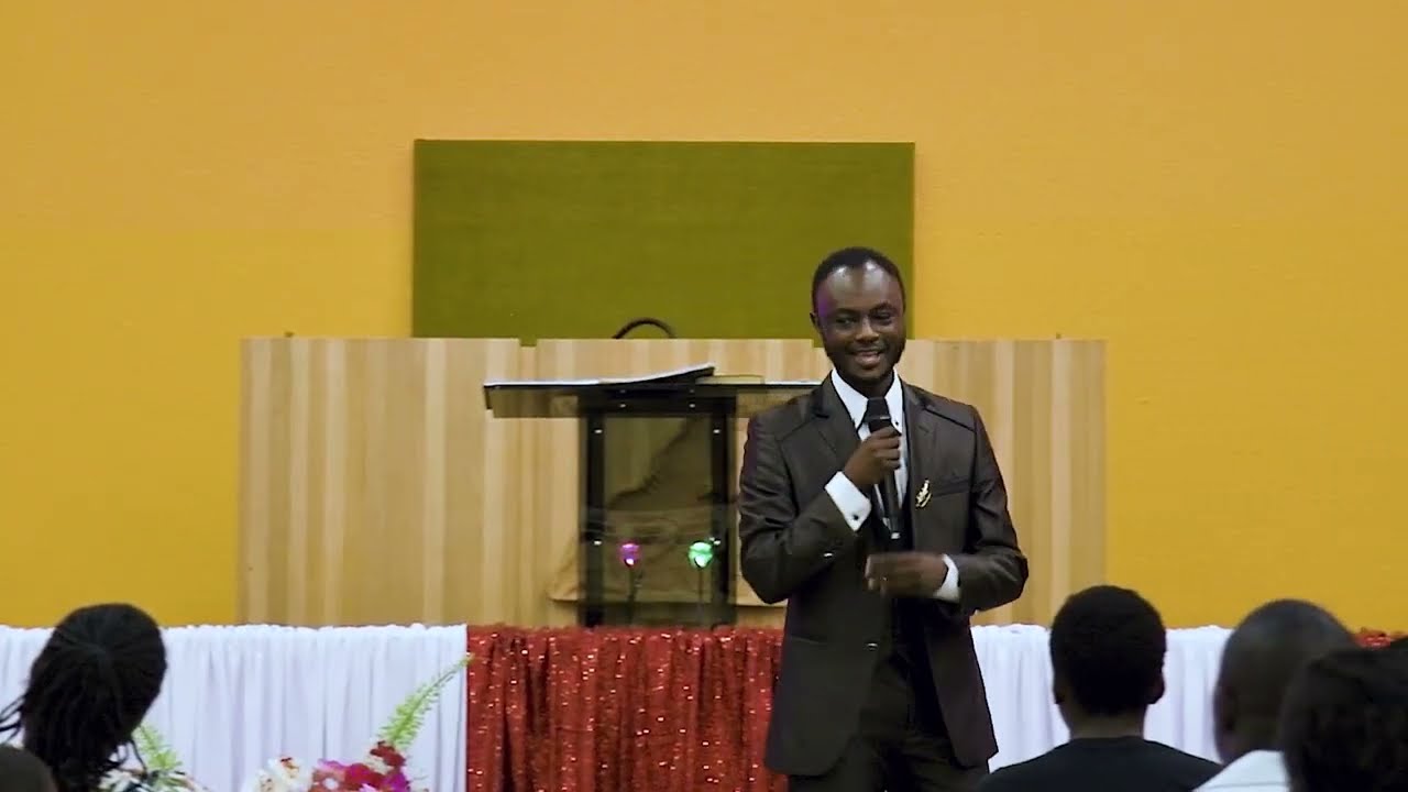 Пастор Барри Филлип | Церковь IFChrist Church в Хельсинки | СОБСТВЕННАЯ ЦИСТЕРНА