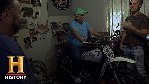 American Pickers: Bob Duffey's Motorcycle Home (Se...