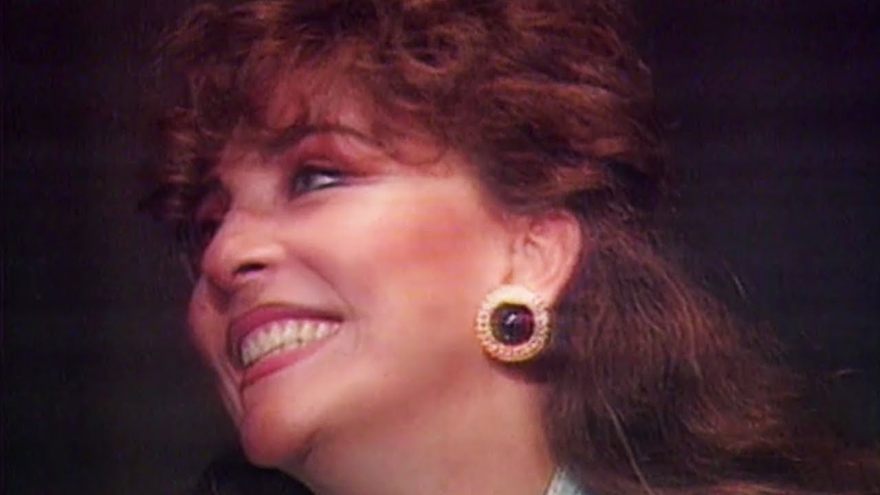 Verónica Castro en Rusia y el éxito de Los Ricos También Lloran - Reportaje RTP Portugal (1992)