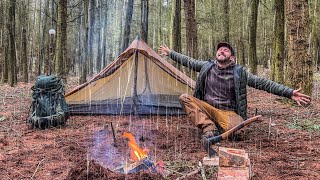 Solo Bushcraft Camping in Heavy Rain (It Actually Helps me Sleep)