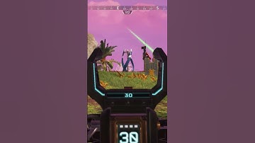 My smooth brain threw this  #apexlegends #apexhub  #apex #gaming