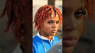 Famous Don't look down on people episode (1) Wealth