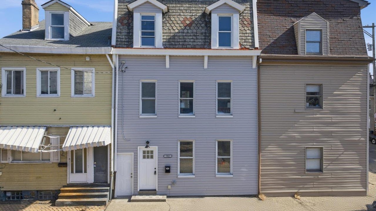 902 James St, Pittsburgh, PA