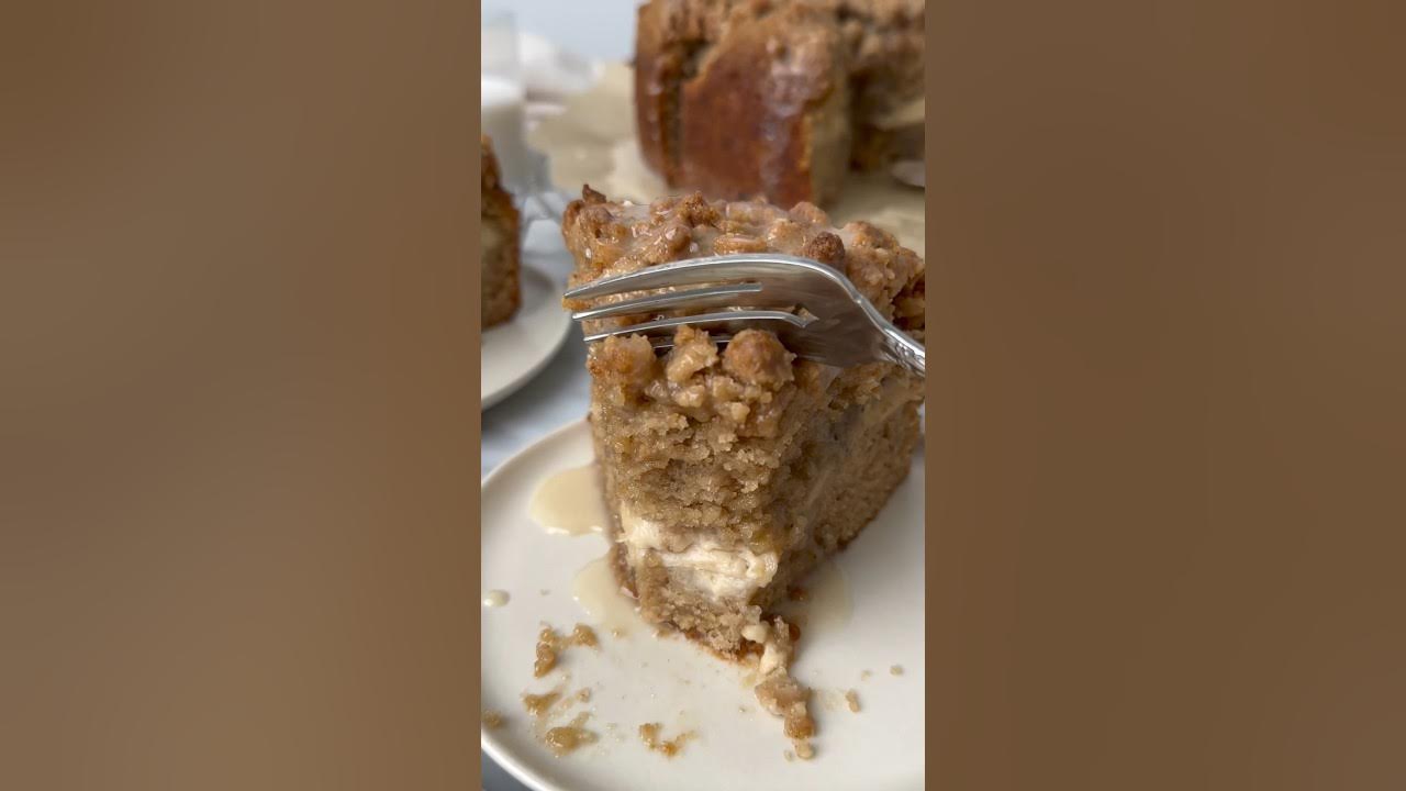 The softest banana cream cheese coffee cake!! Made unbelievably without eggs nor dairy (so vegan!)! The softest banana cream cheese coffee cake!! Made unbelievably without eggs nor dairy (so vegan!)!