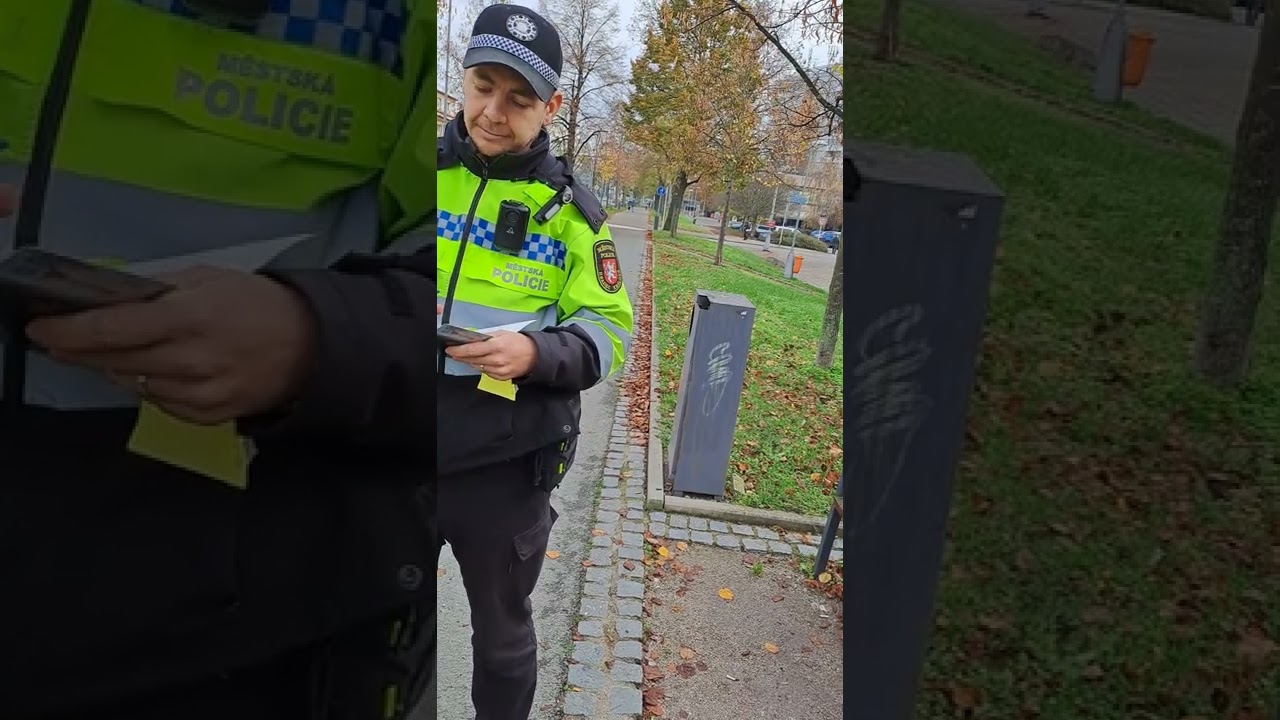 @města policie Hradec Králové