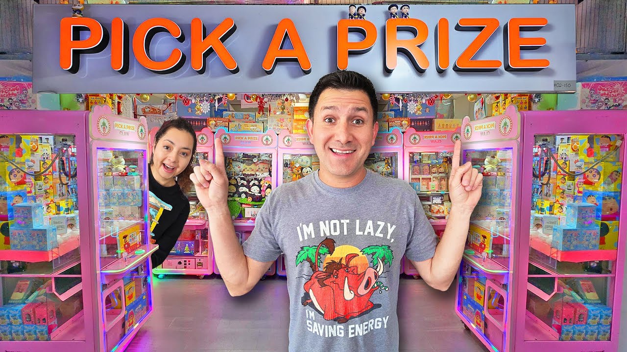 Back to PICK A PRIZE to WIN from the Claw Machines!