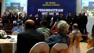 Gaudeamus Igitur - PSM Alumni ITB - 80 Tahun Saswinadi Sasmojo