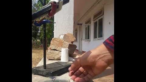 Sunlight driven combustion synthesis of porous Fe3O4/ Fe2O3 nanostructures.