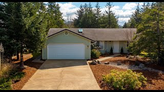 1215 Willow Ct in Florence Oregon is For Sale!