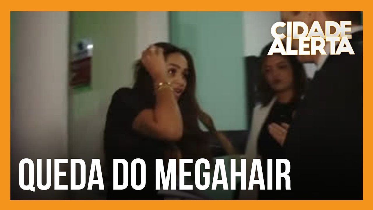 Patrulha do Consumidor: Jovem quer seu dinheiro de volta após colocar megahair e mechas caírem