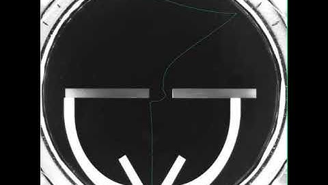 Single-slit Experiment for bouncing droplets