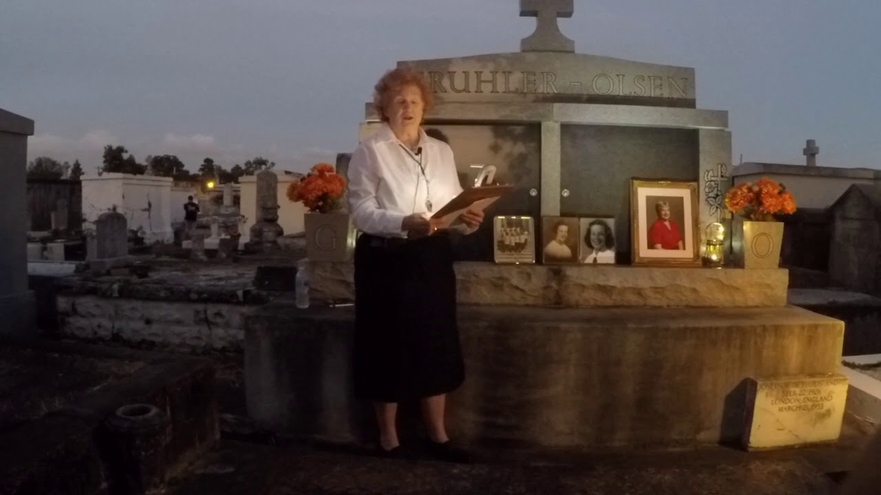 GHS Cemetary Tour 2017-6