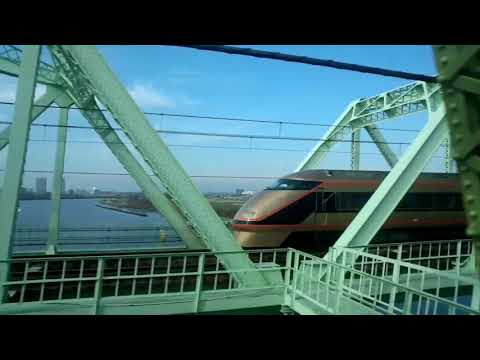 東武スペーシアVS宇都宮線