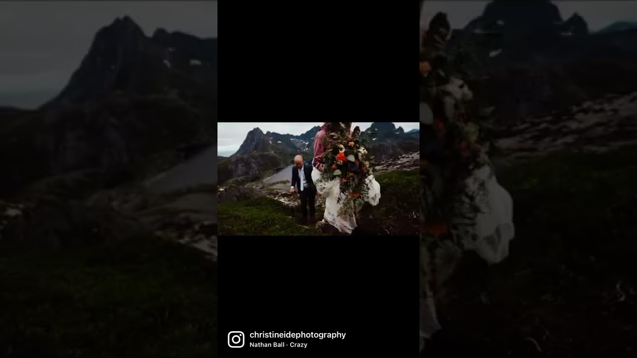 Hiking elopement in the moody mountains of Lofoten, Norway