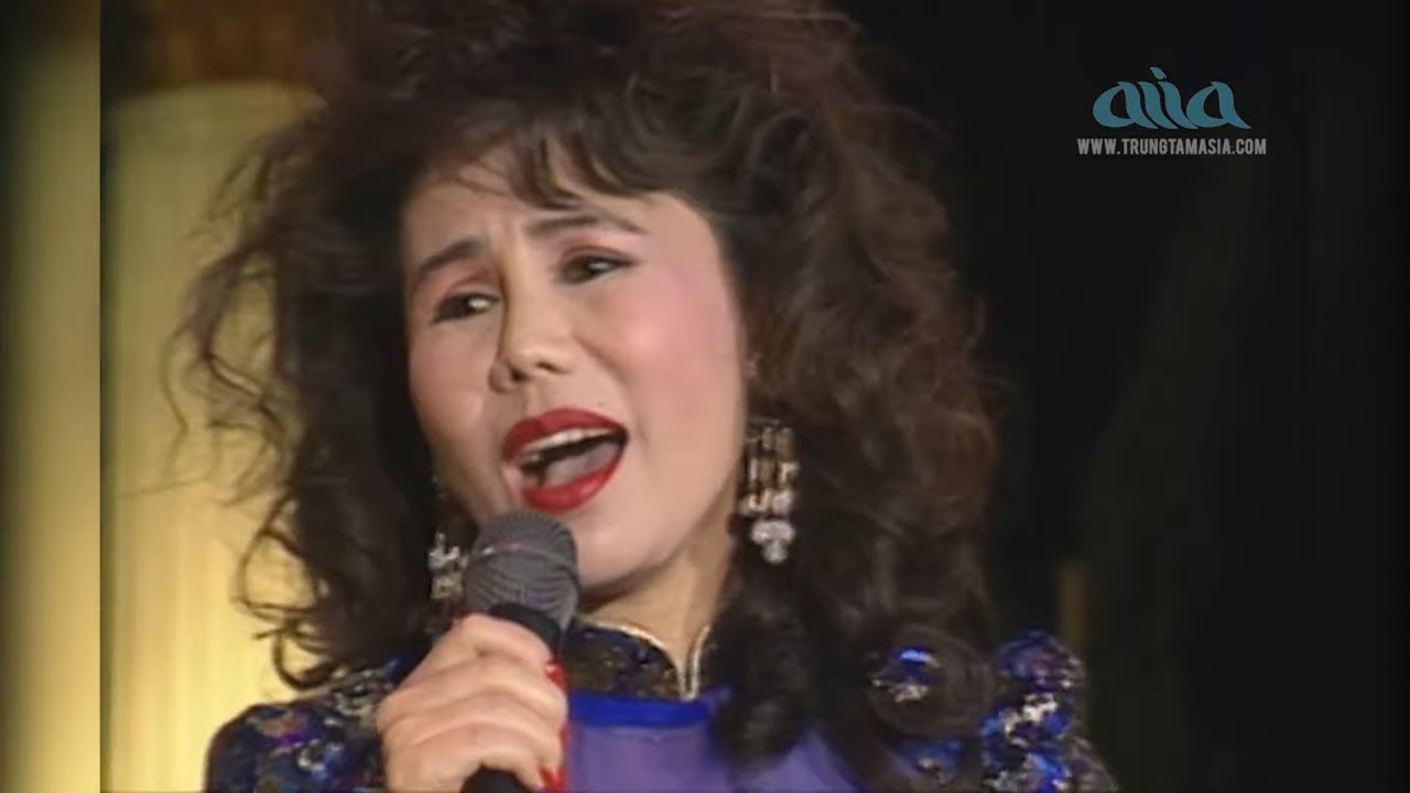 Chuyện Ba Người - Thanh Tuyền ( Nhạc & Lời Quốc Dũng ) adlı videoyu YouTube'da izle