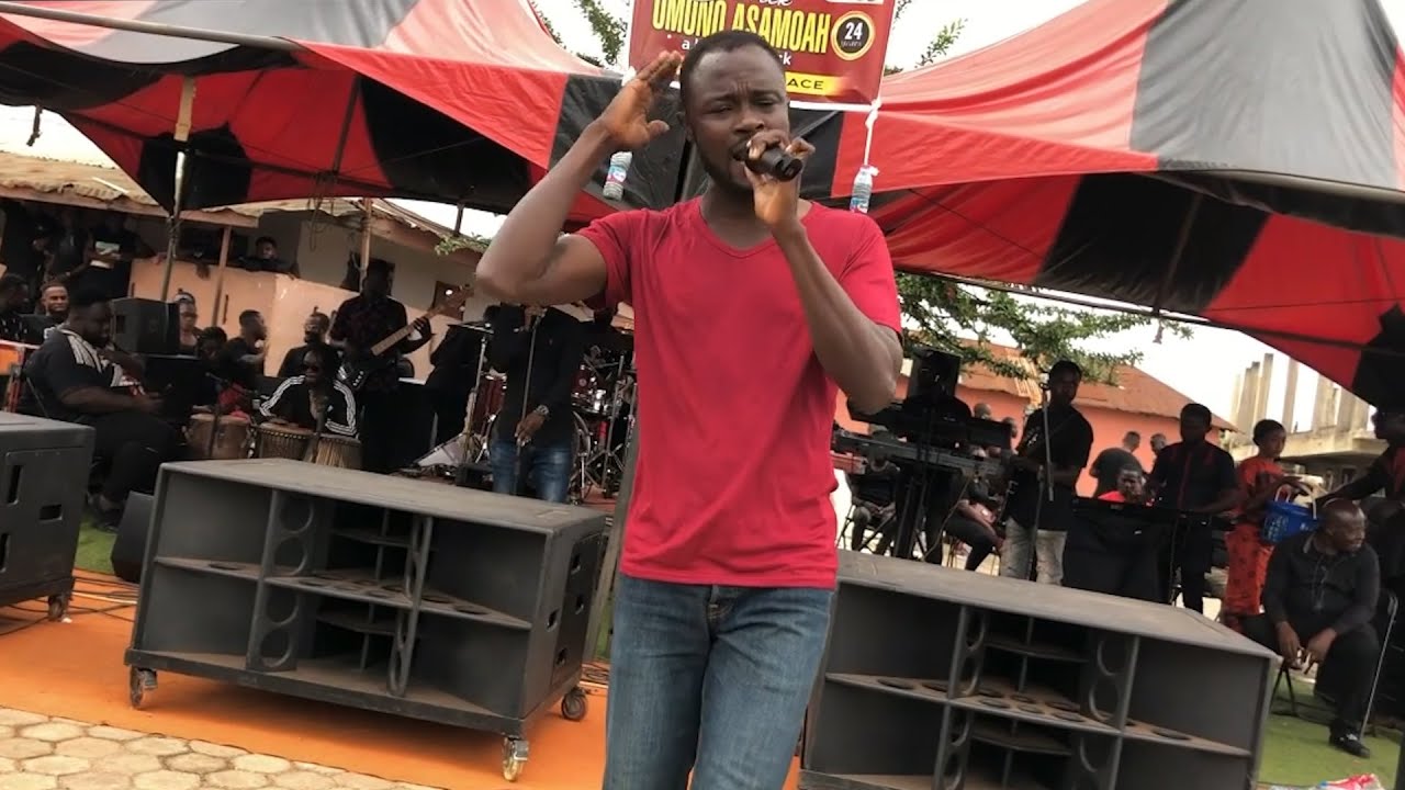 ODEHYIE KEFF PERFORMS HIS HIT SONGS WOBE WU & SOME TI AT YAW STICK'S FUNERAL #odehyiekeffsongs