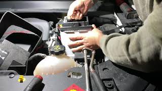 2017 Jeep Compass Battery Replacement