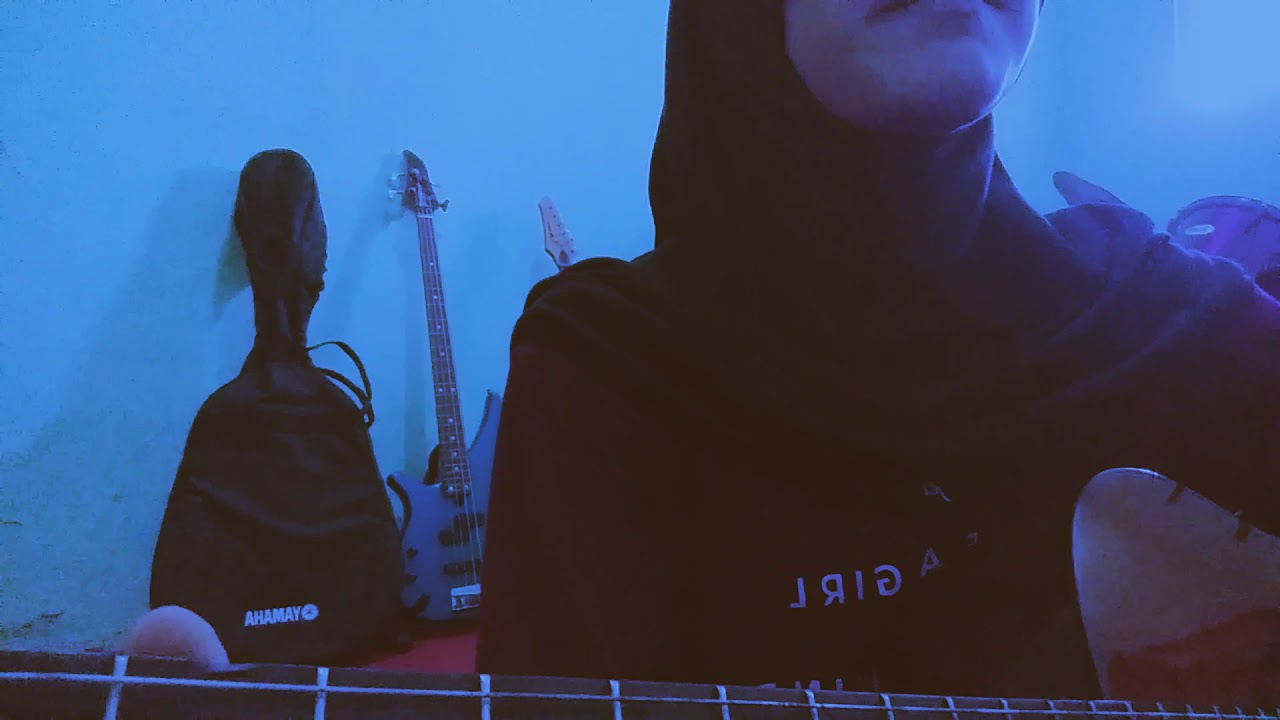 Nadin Amizah - Rumpang (Short Cover Video) - YouTube