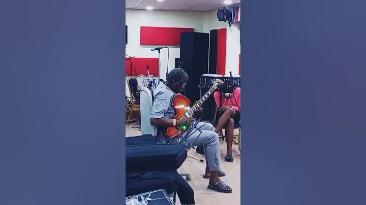 MUST WATCH!!! SEE WHAT EBENEZER OBEY'S lead guitarist DID TO THIS SONG.. WOW!!!