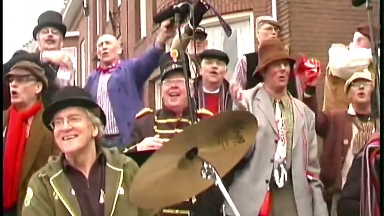 HET TORENKOOR tijdens Sail Kampen 2010