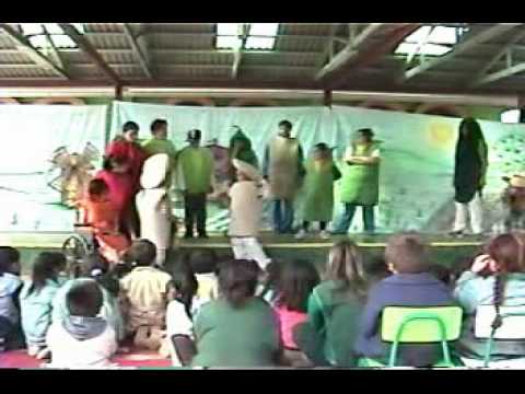 Obra de teatro "Aventuras en la Huerta"( 2009). CE...