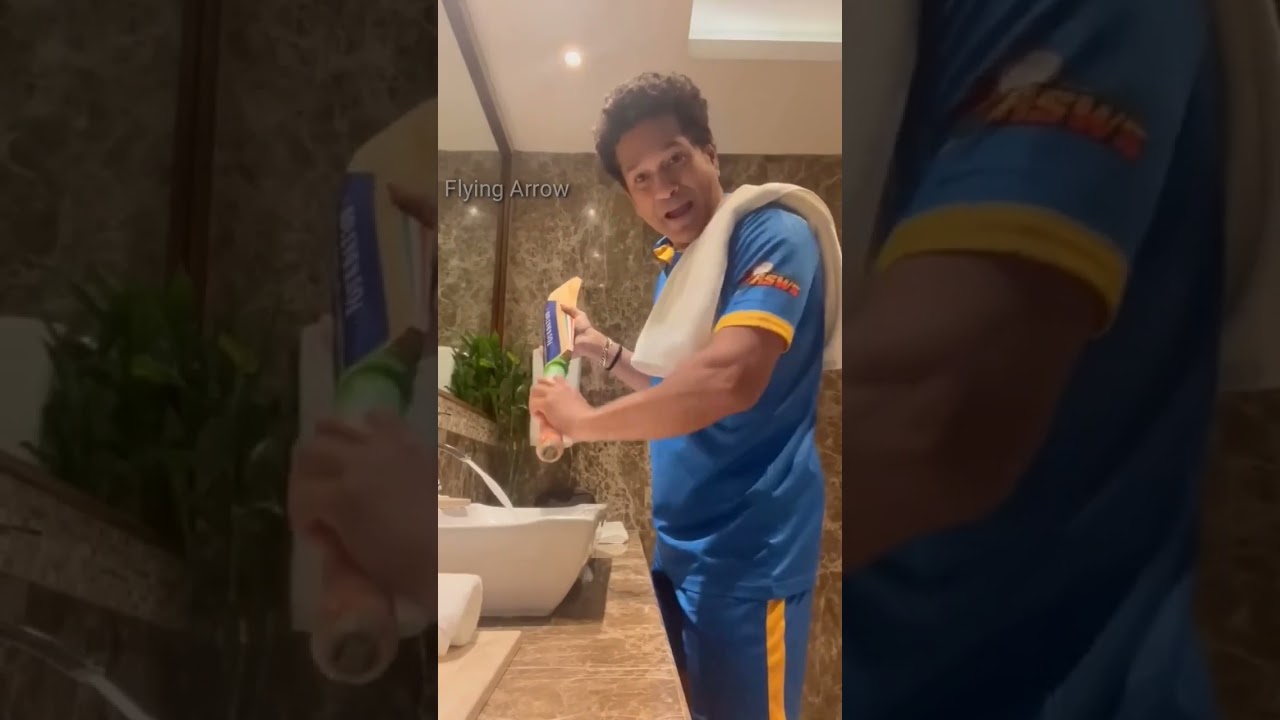 Ae Vedya...Bat ka grip - Sachin Tendulkar 😂 