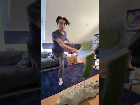 Card Throwing Ninja