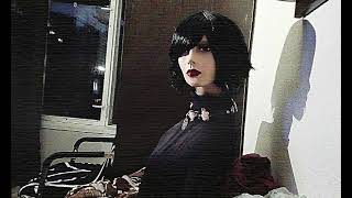 Wanda the Android, Slideshow Photos {Real Life}