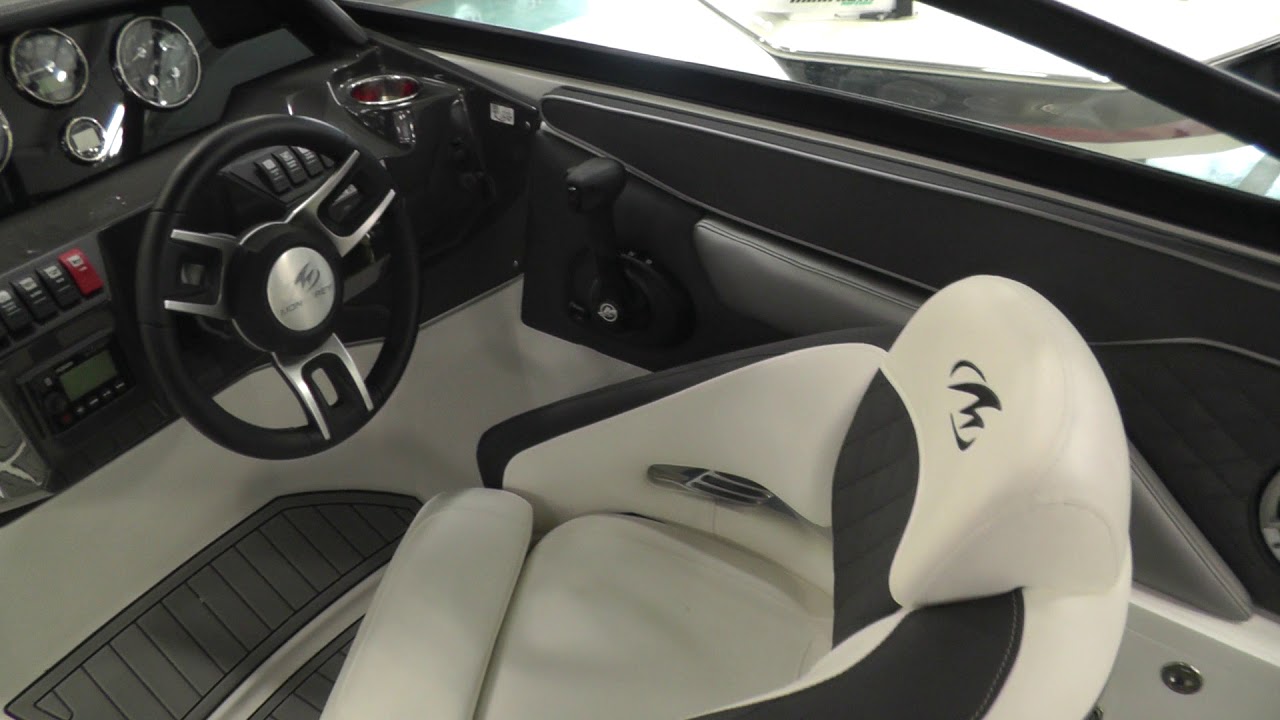 2018 Monterey MX6 For Sale at Lodder's Marine