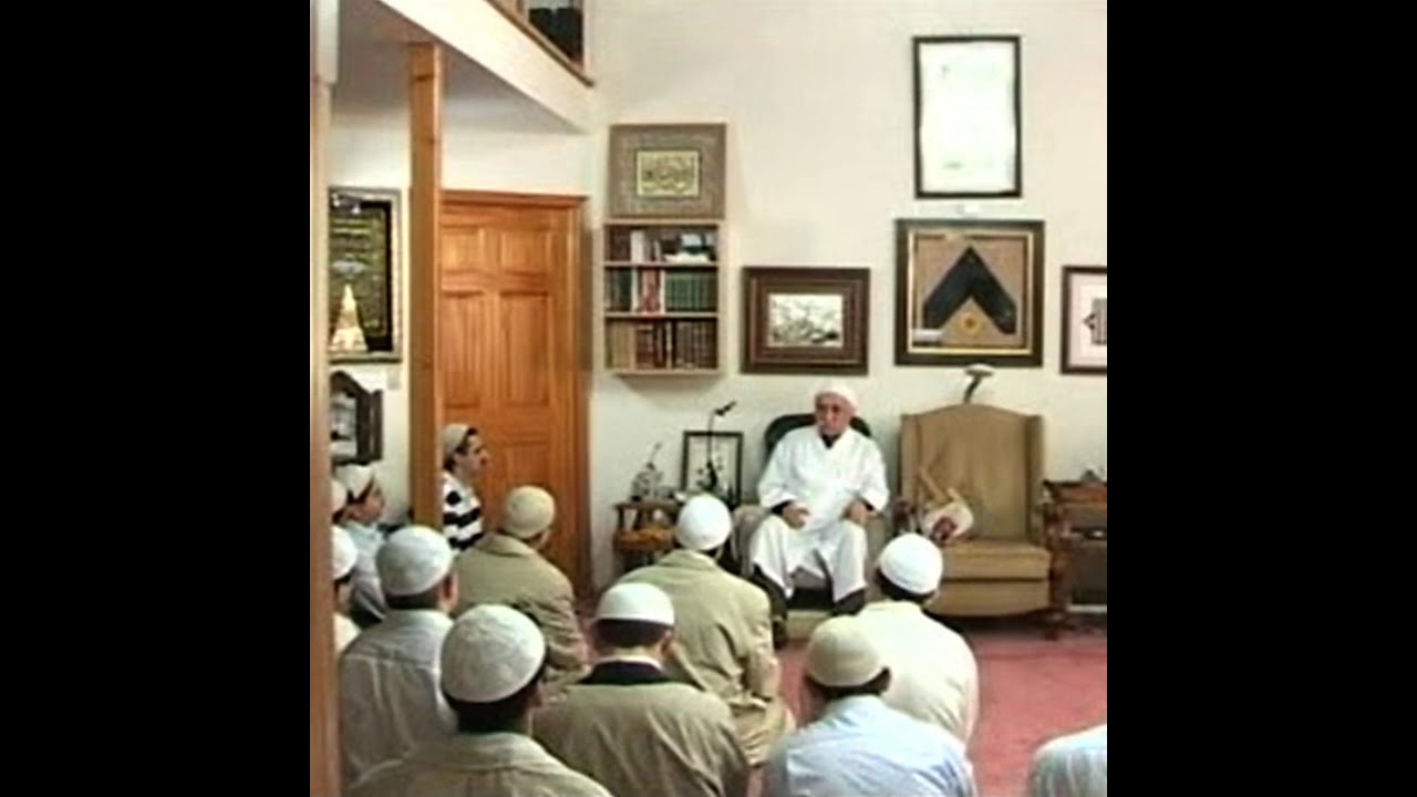 2004-05-08-2 SOHBET - Hizmetin bağlı olduğu bir fıkıh var mı, yoksa fıkıh yolda mı şekilleniyor?