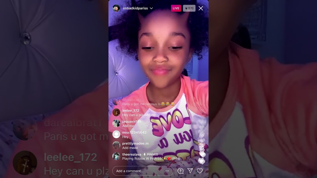 Bad kid Paris on live playing Roblox