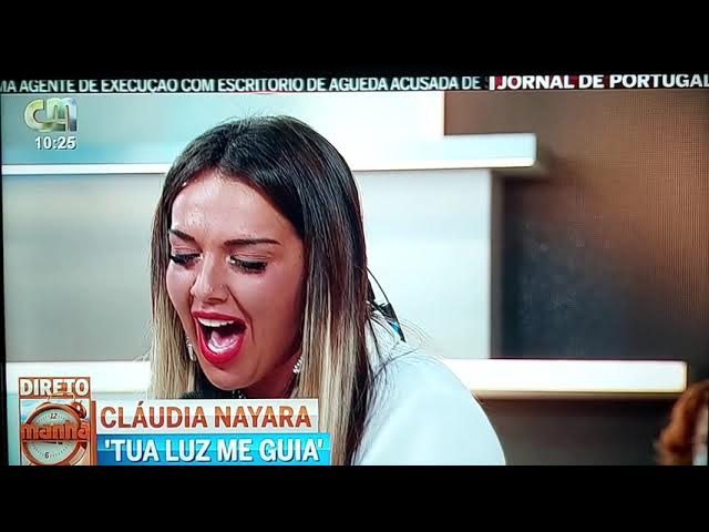 Cláudia Nayara - Tua luz me guia (Art Track) 