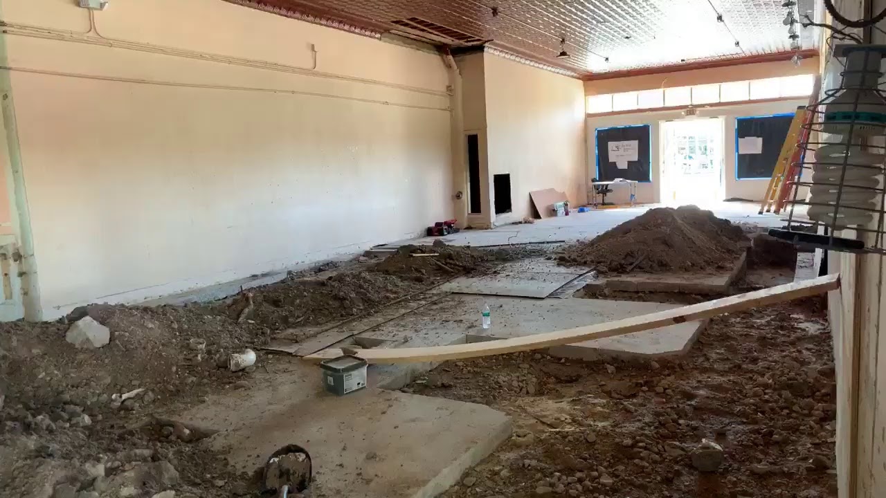 HEIGHTSTONIAN LIVE with Rachel Estrada