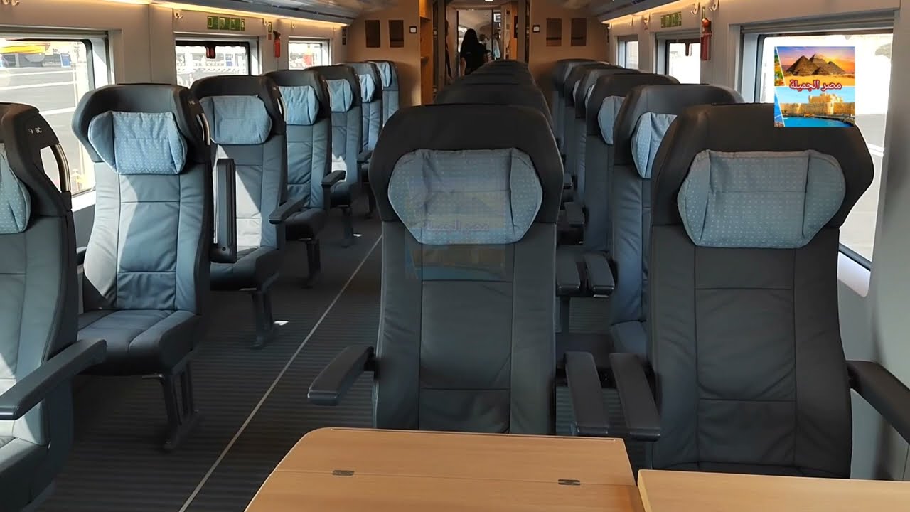 درجة رجال الأعمال فخامة وشياكة.. شاهد القطار السريع من الداخل