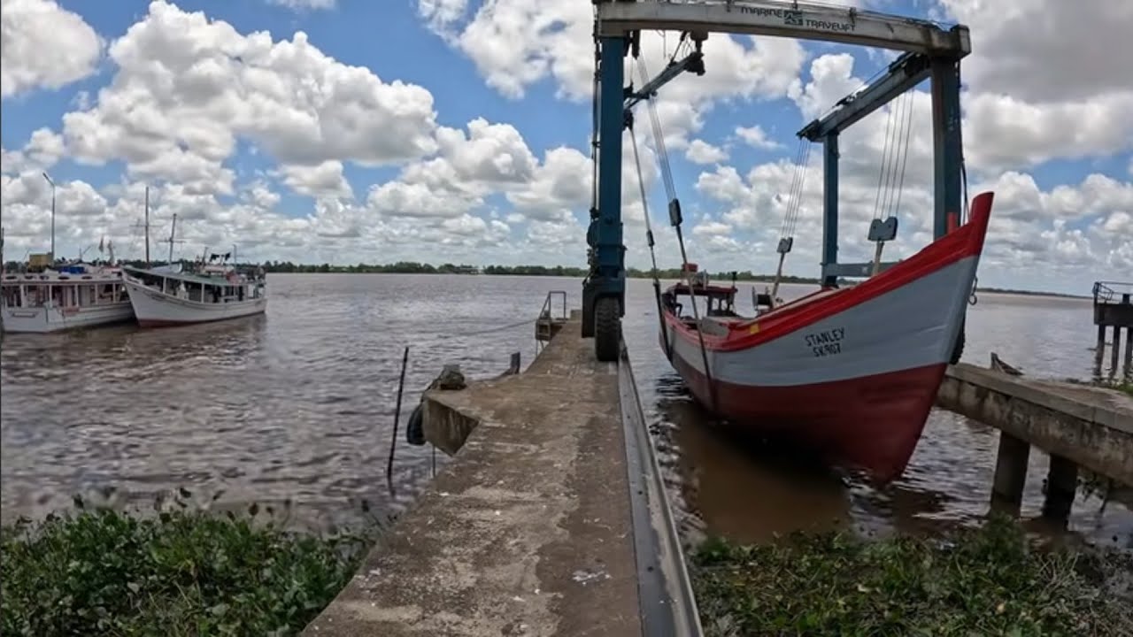 Судоверфь Суринама. Гайане это нужно как можно скорее!!!