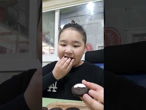 오레오 마인크래프트 무비 한정판 먹방 #오레오 #마인크래프트무비