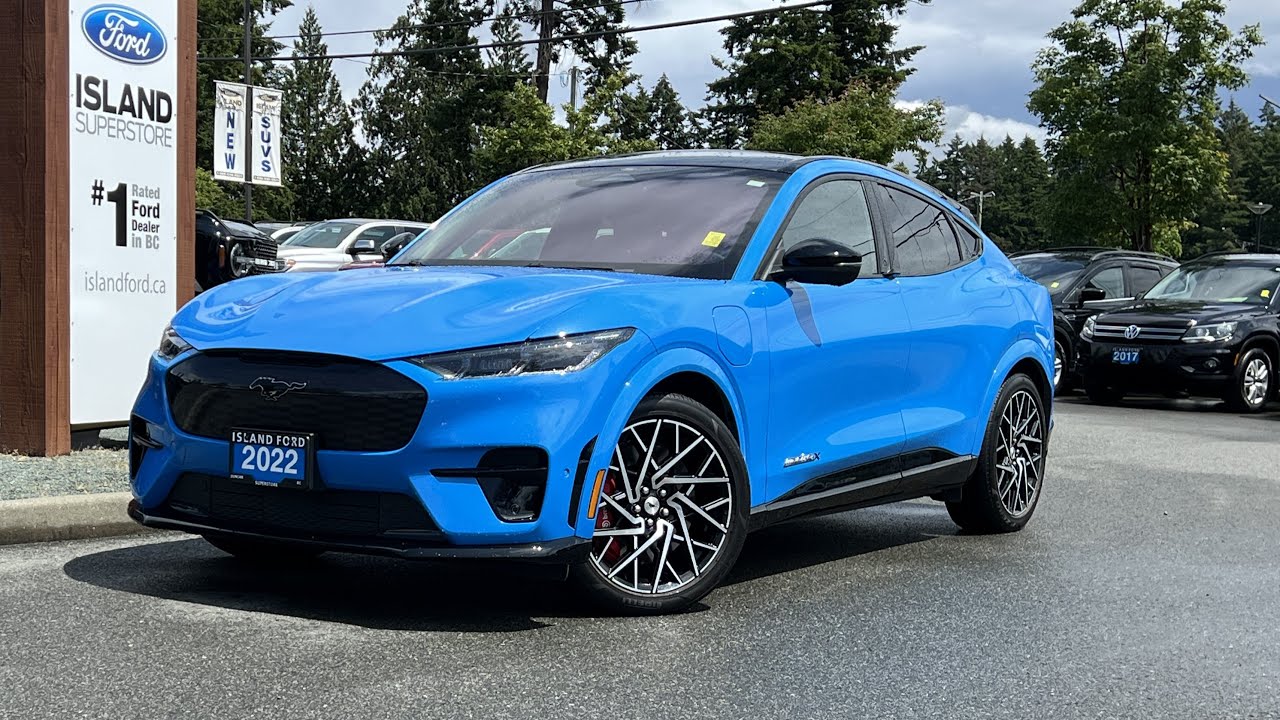 2022 Mustang Mach-E GT + Dual Climate Control, Panoramic Glass Roof Review | Island Ford 24417A