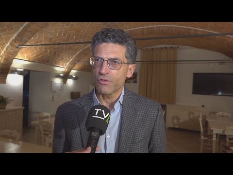 Video 100 firme per Giovanni Capecchi candidato sindaco