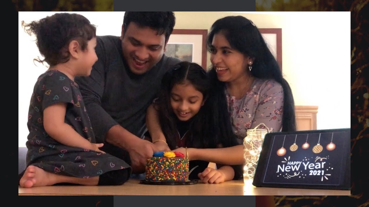 New year 2021 celebrations 🥳 | Pizza party 🍕...movie night.. cake cutting 🎂