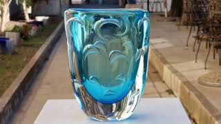 Original Murano Glass handmade Sommerso vase,  made in Venice, Italy