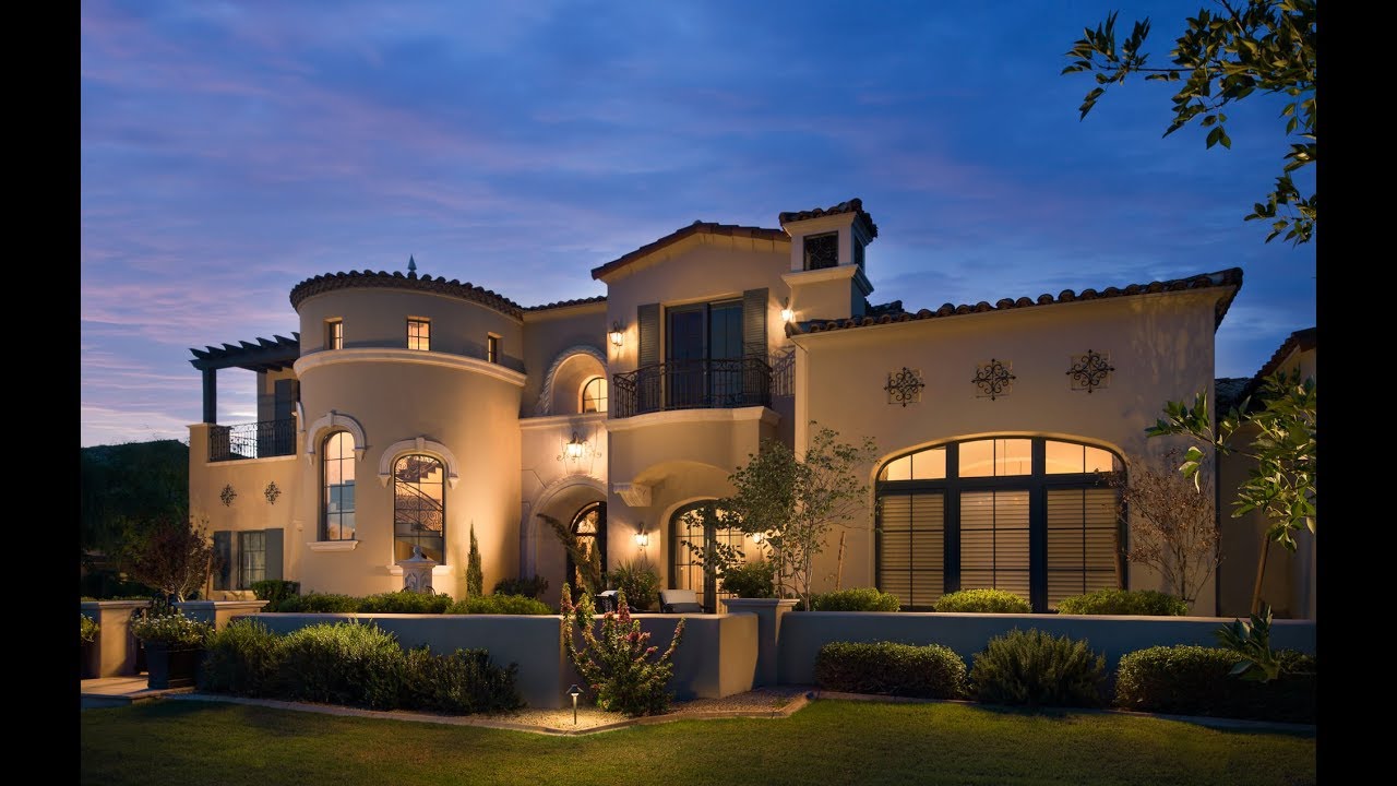 The Best Luxury Custom Home Interior Designs by Fratantoni Interior Designers!