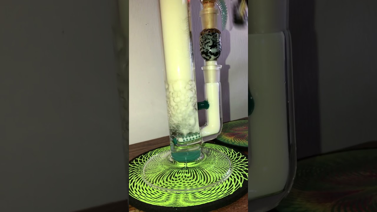 16 inch Sovereignty Glass 44mm PA Aqua Azul Upgrid Stemline w/ Hoss Glass Carbon Filter Garage Rip